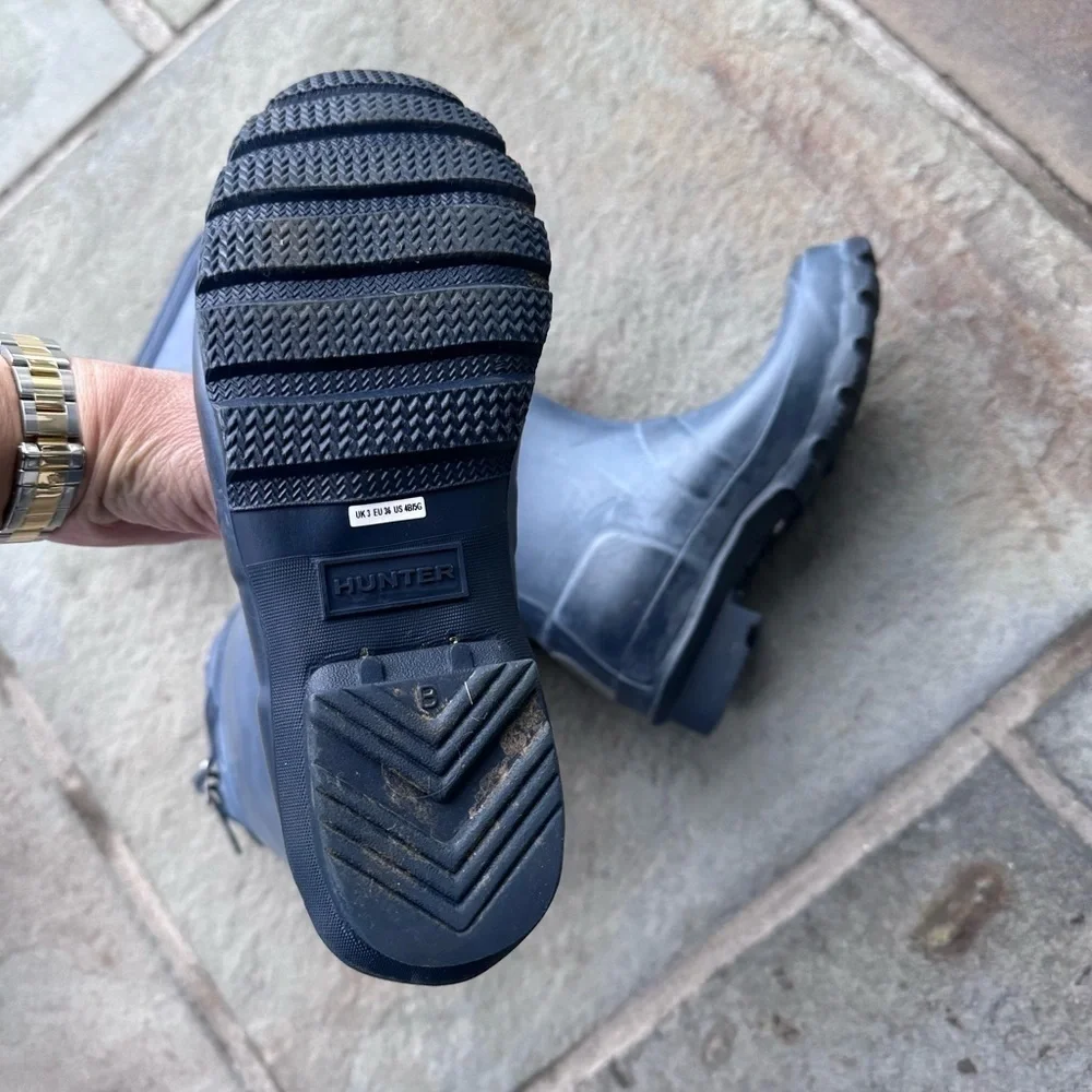 Hunter blue tall